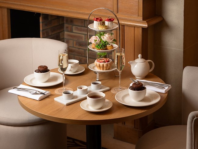 Afternoon tea on the Champs-Elysées